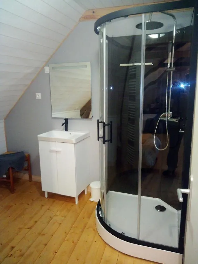 Le Jardin Enchanteur, Chaleureuse Maison D'Hotes Eco-Responsable, Calme Et Accueillante Loperec 0*,  France
